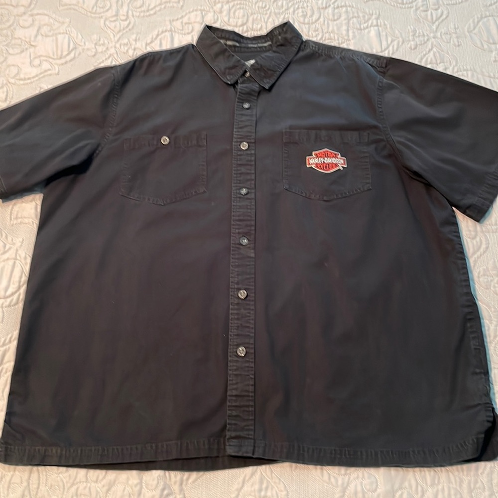 Harley Davidson black short sleeve shirt